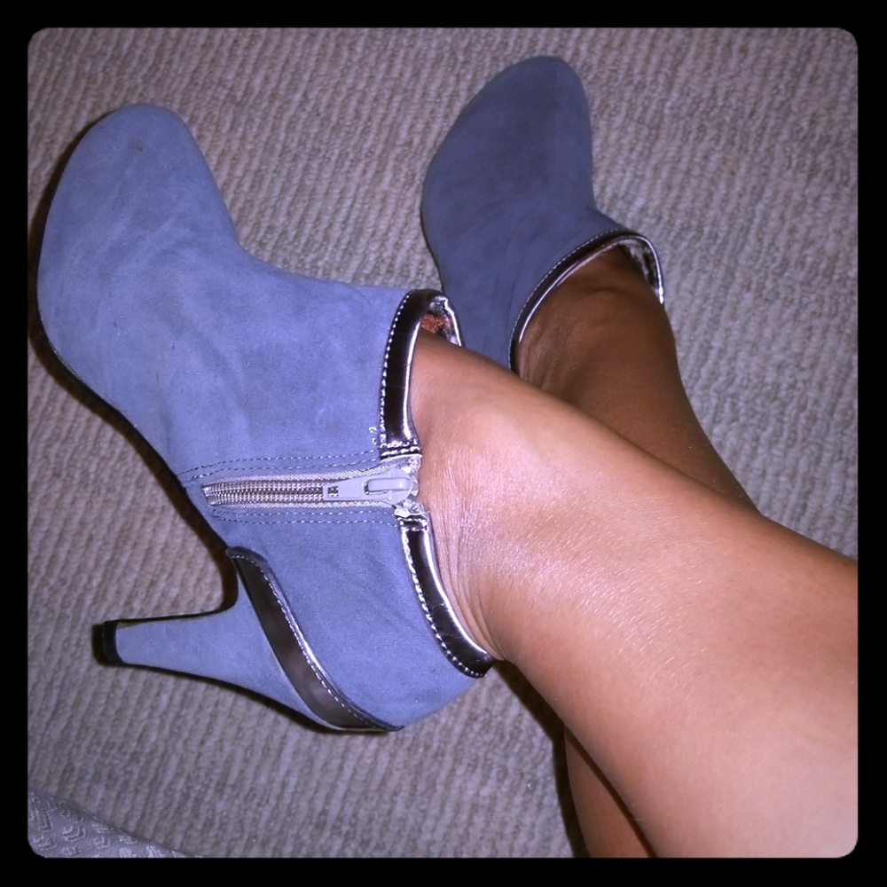Grey/gray/silver faux pas suede ankle booties